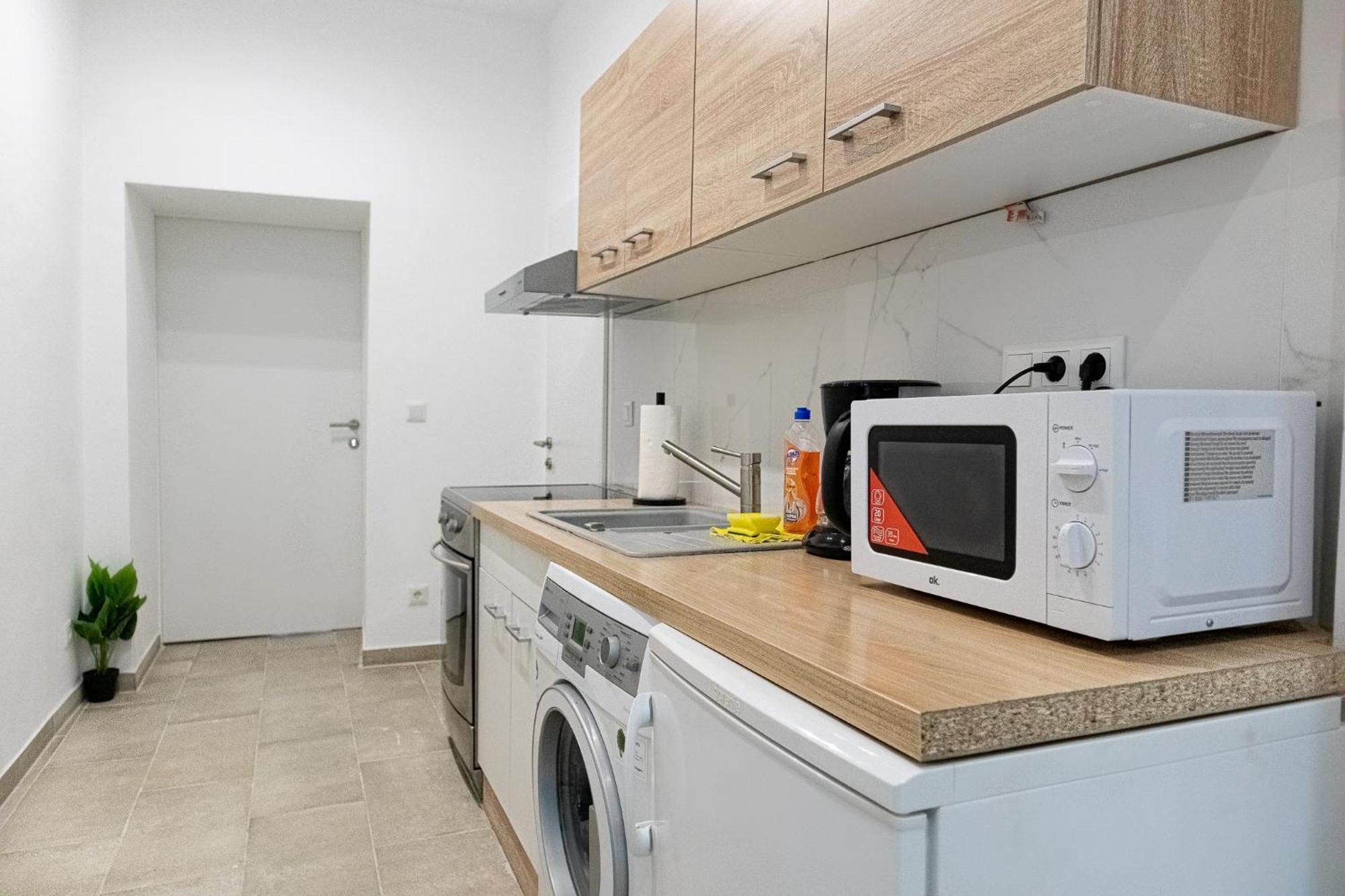 9 Min From City Center - Beautiful Studio Near U1 Reumannplatz Vienna Exterior photo