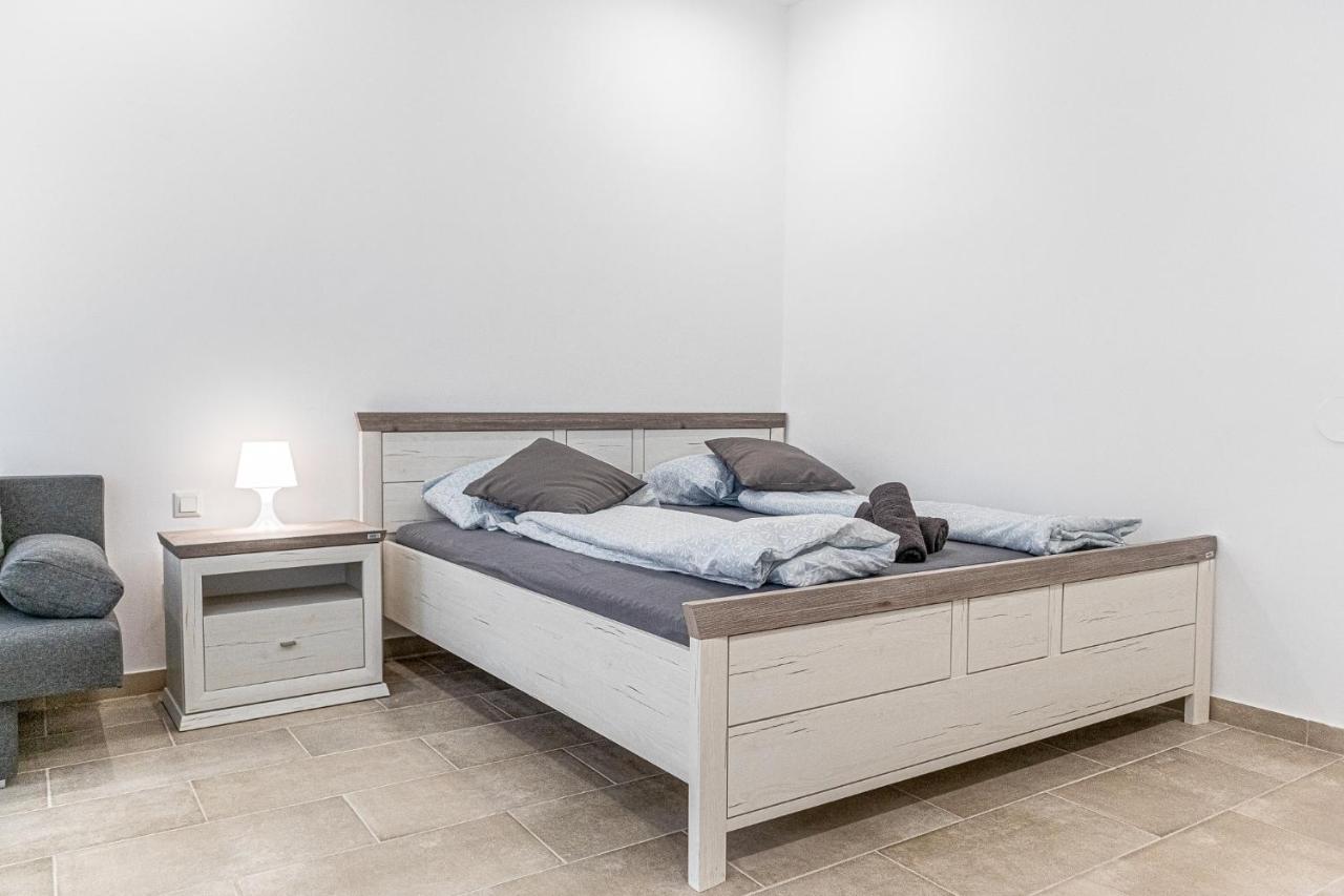 9 Min From City Center - Beautiful Studio Near U1 Reumannplatz Vienna Exterior photo